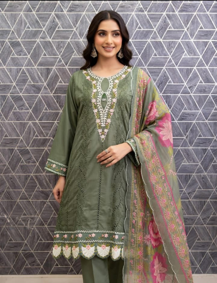 Chicken Lawn Cotton Embroidered 3 Piece Suit