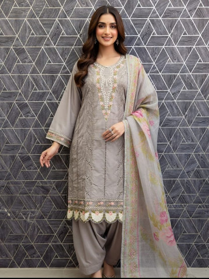 Chicken Lawn Cotton Embroidered 3 Piece Suit